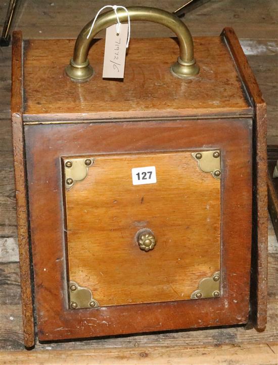 Vict mahogany coal scuttle
